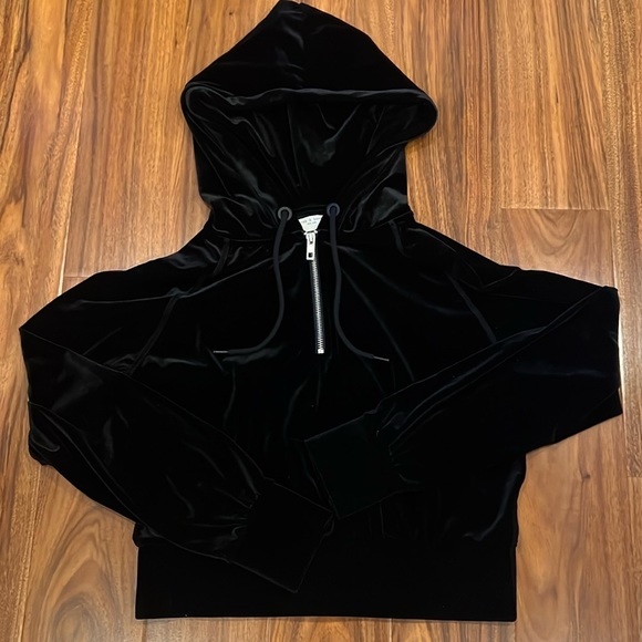 Rag & Bone - Black Velvety Soft Crop Hoodie - Picture 1 of 4